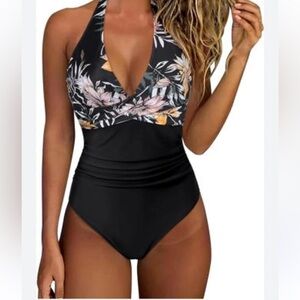 Women One Piece Swimsuit Tummy Control Bathing Suit Black-White Ruched S